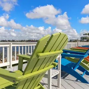 409-waterfront View, Wifi, Pool, Close To Bucs Stadium Tampa