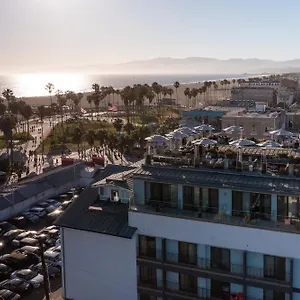 **** Hotel Erwin Venice United States
