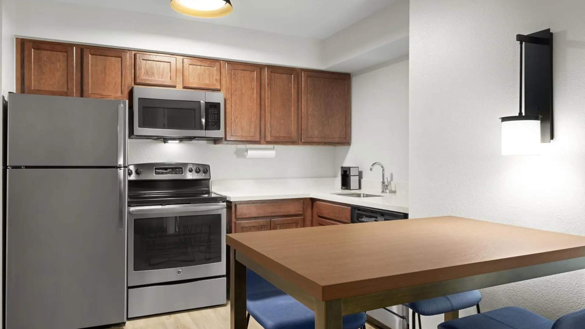 Residence Inn Tampa Westshore Airport 4*,